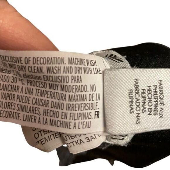 Forever 21 Striped Bike Shorts Black Medium - Picture 7 of 15